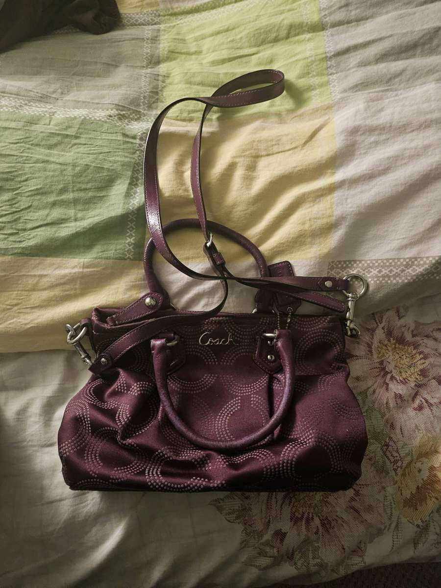 Coach shoulder bag