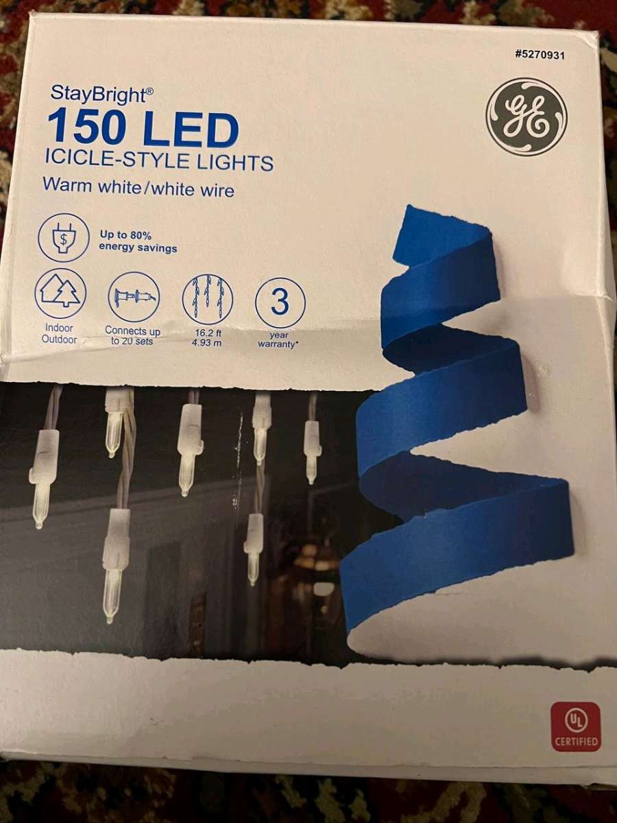GE StayBright 150 Icicle Light String Holiday Christmas Mult