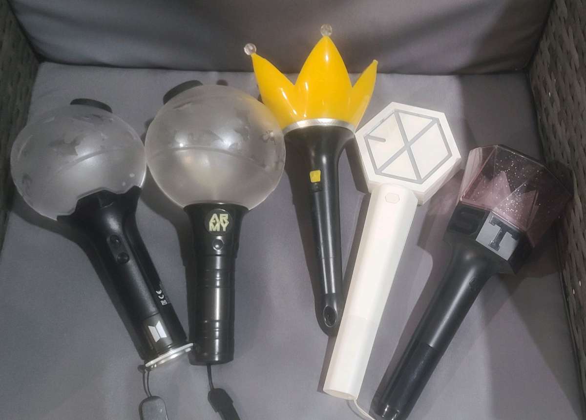 kpop light sticks