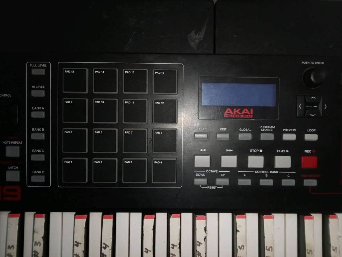 Akai MPK249 49Key Keyboard Controller