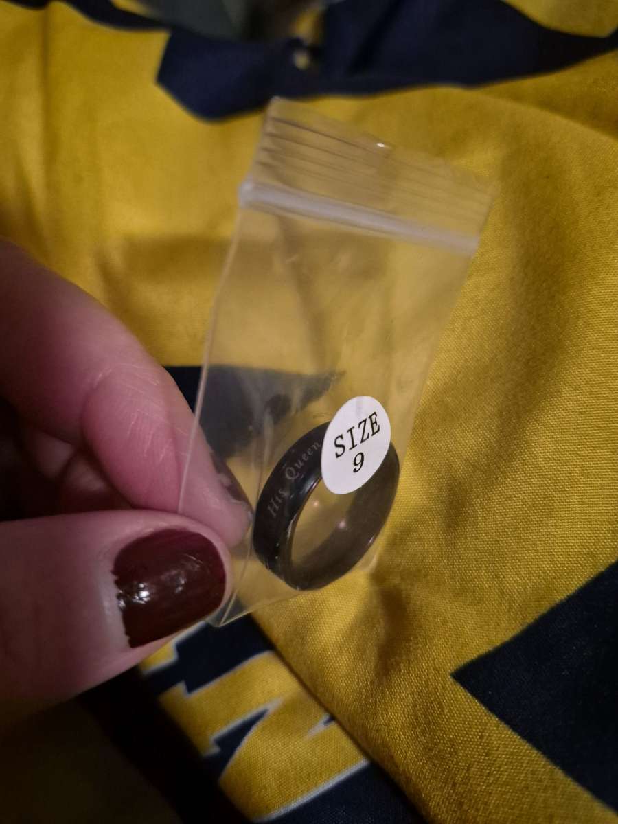 BRAND NEW HIS QUEEN Comfort fit purple band size 9