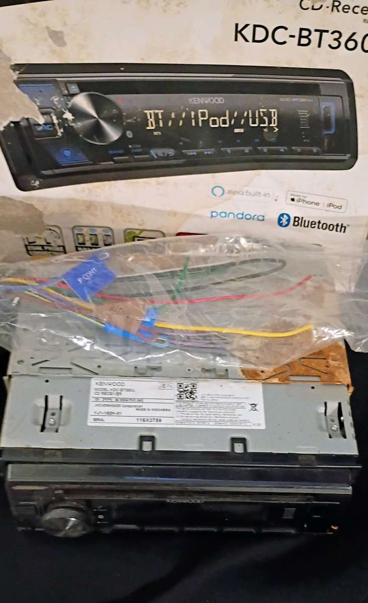 Kenwood KDBT360U car stereo