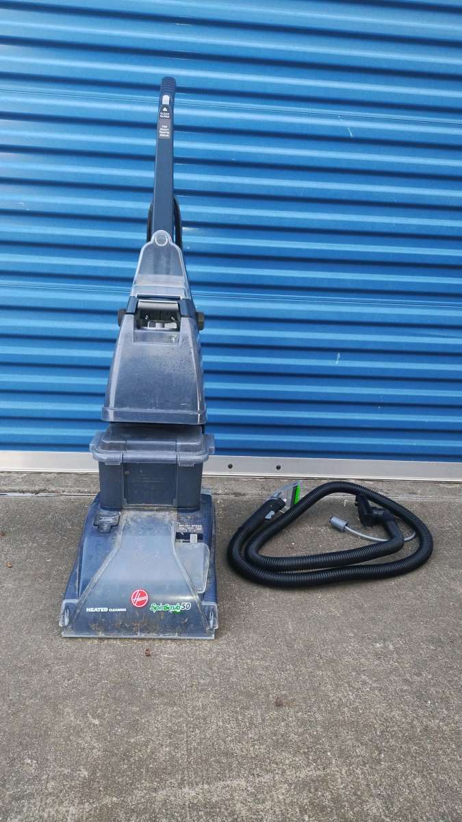 carpet cleaner