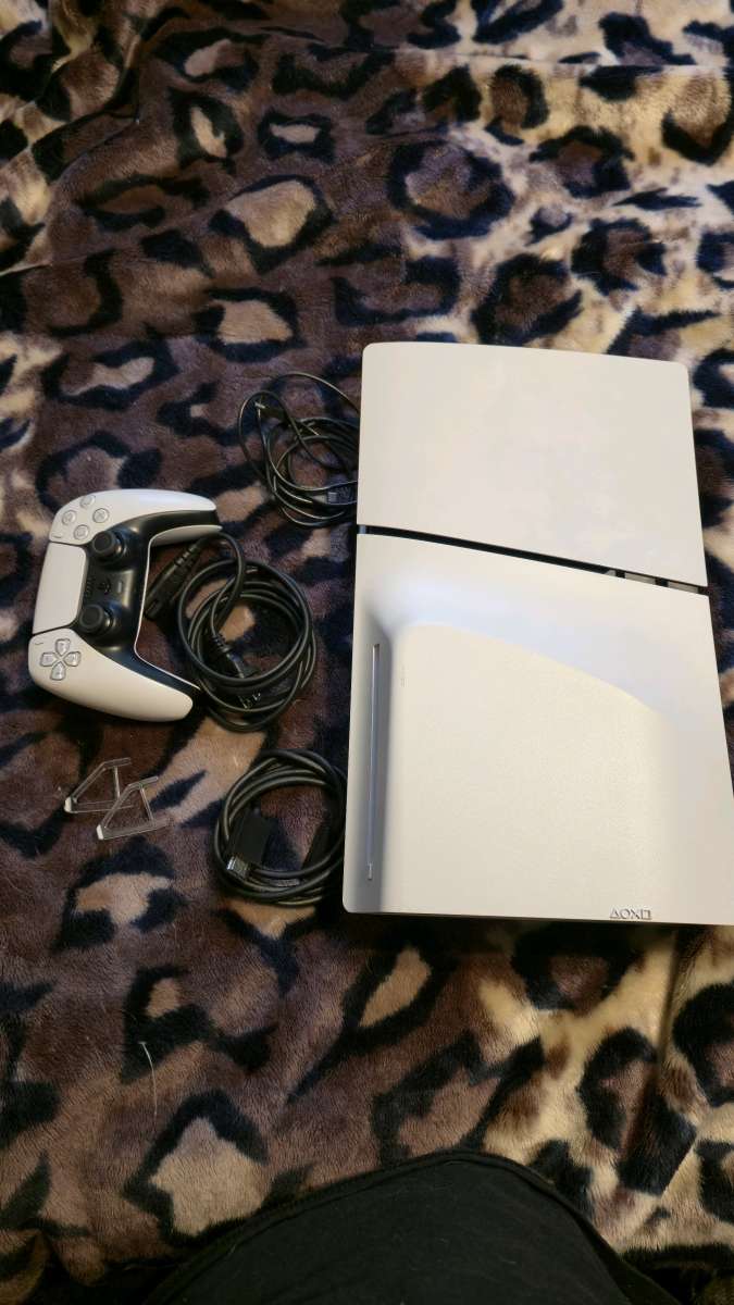 PS5 disc version
