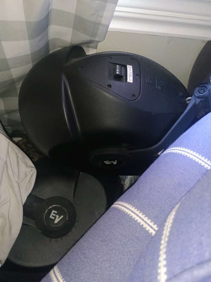 electro voice loud speakers 64