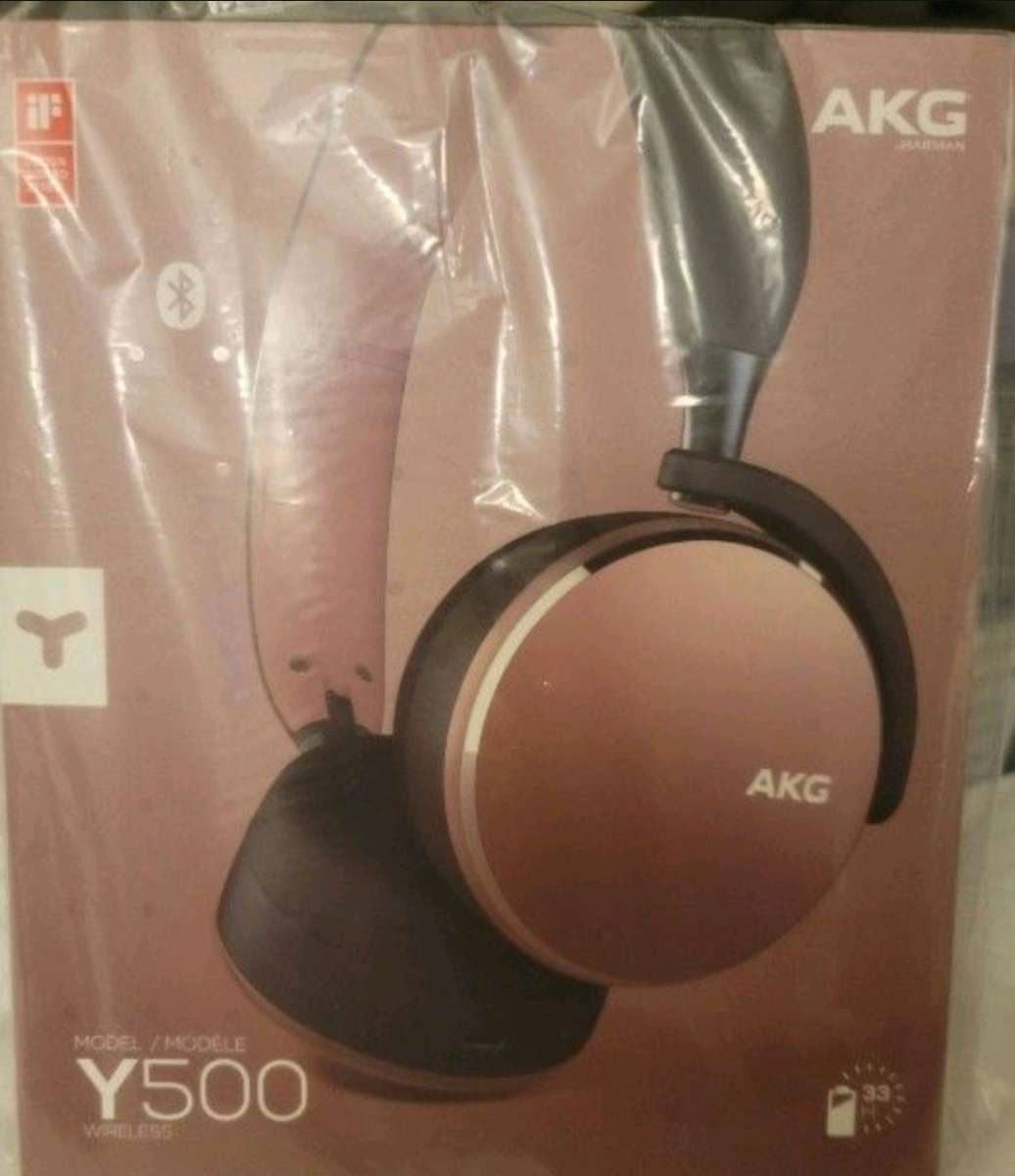 AKG Y500 WIRELESS HEADPHONES