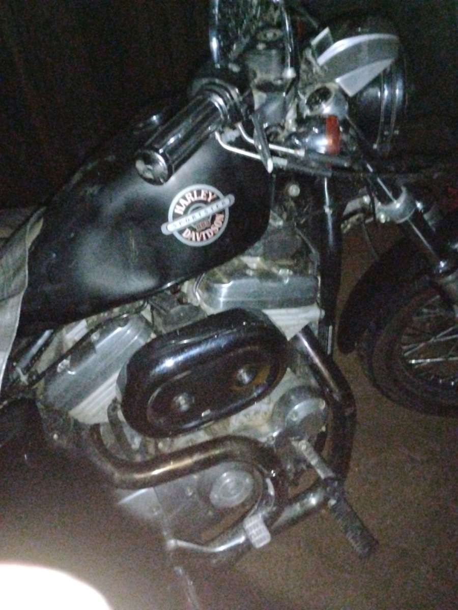 Harley Davidson 883 sportster