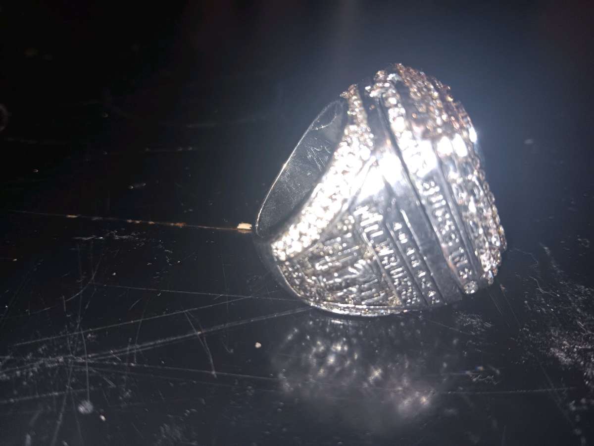 2021 Milwaukee Bucks NBA Championship ring replica