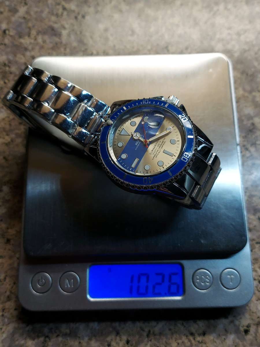 CUSTOMIZE FASHION NEW STANILESS  STEEL CLASSIC MAN WATCH