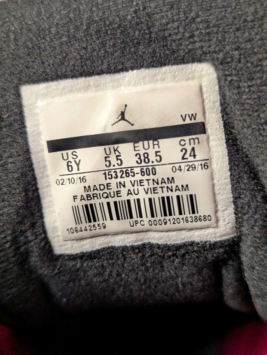 Boys Air Jordan 12 Retro Sneakers