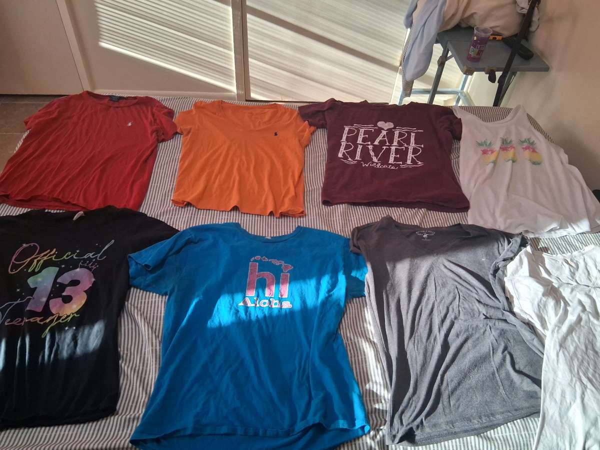 wemons Nike clothes bundle sz sm