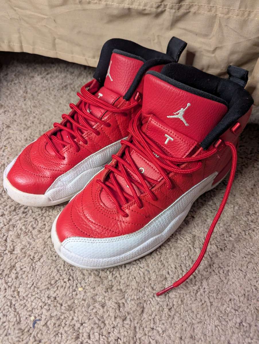 Boys Air Jordan 12 Retro Sneakers