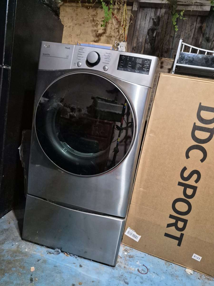 washer and dryer front load with pedistals