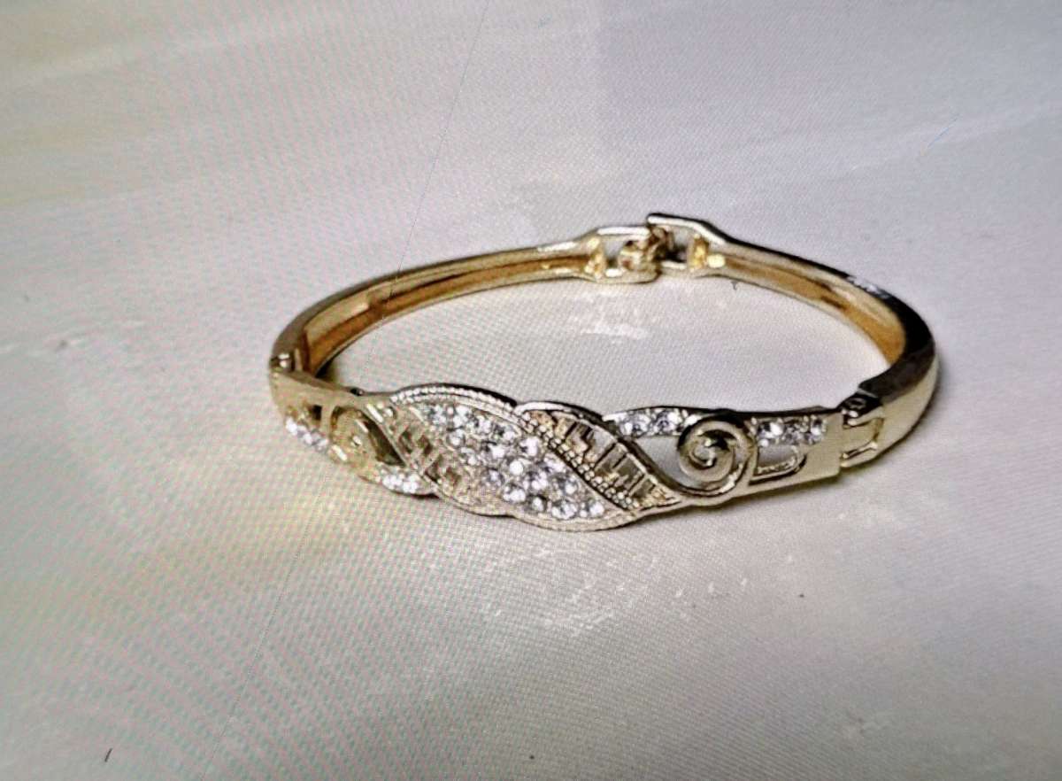 Stainless steel bracelet