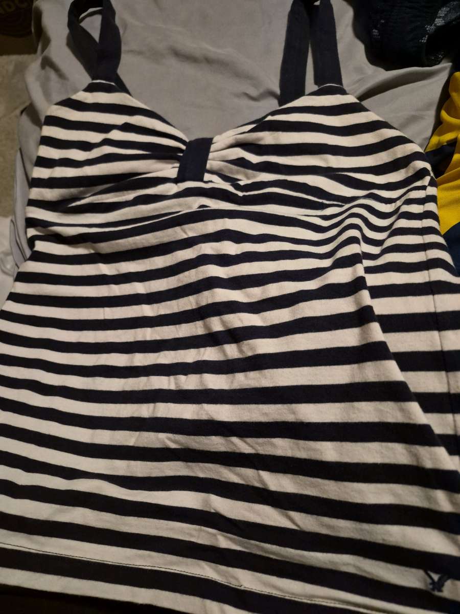 LIKE NEW Womens AMERICAN EAGLE Tank Top Size Large
