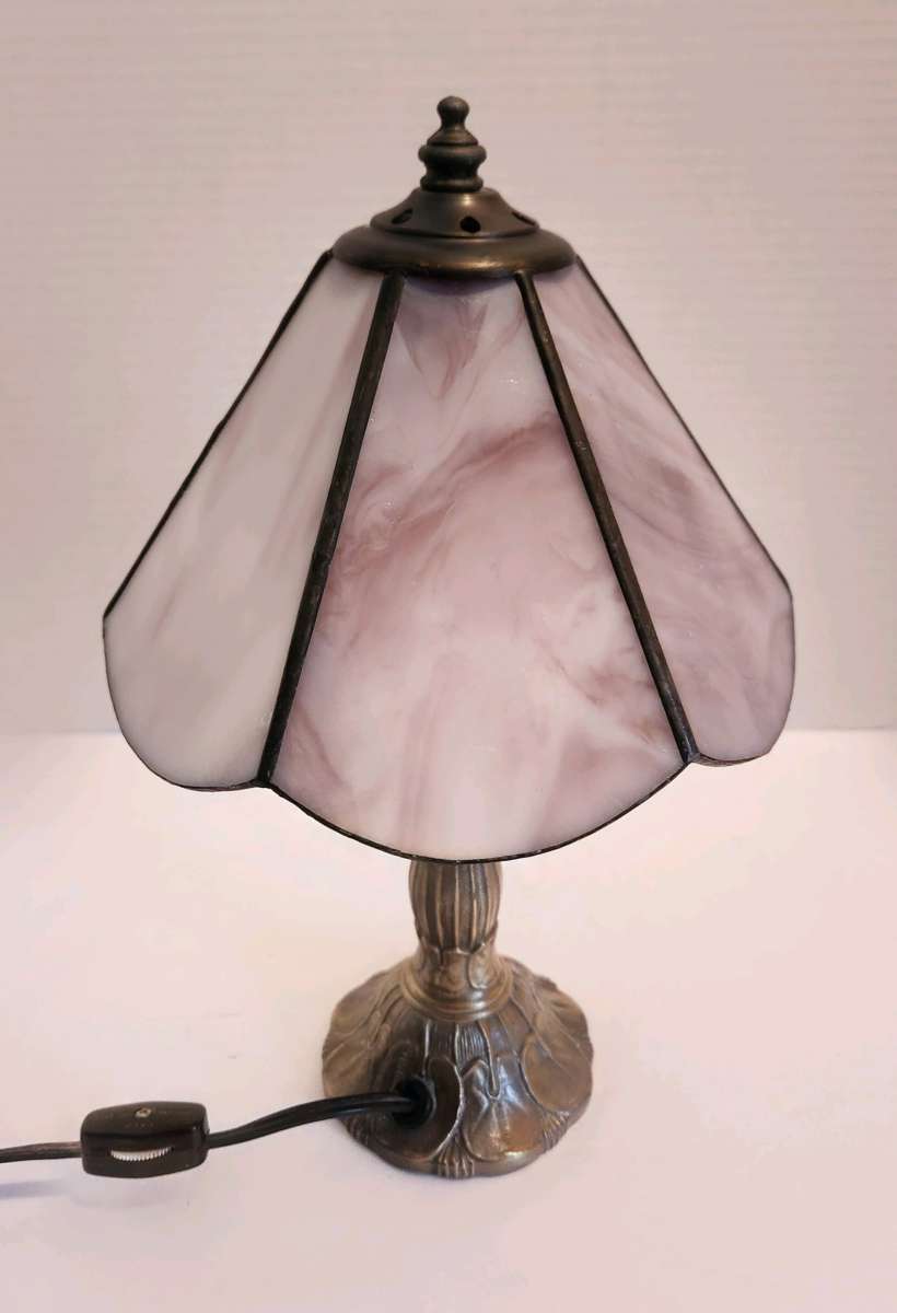 Meyda Tiffany Style Lamp With Handpainted Slag Glass Shade