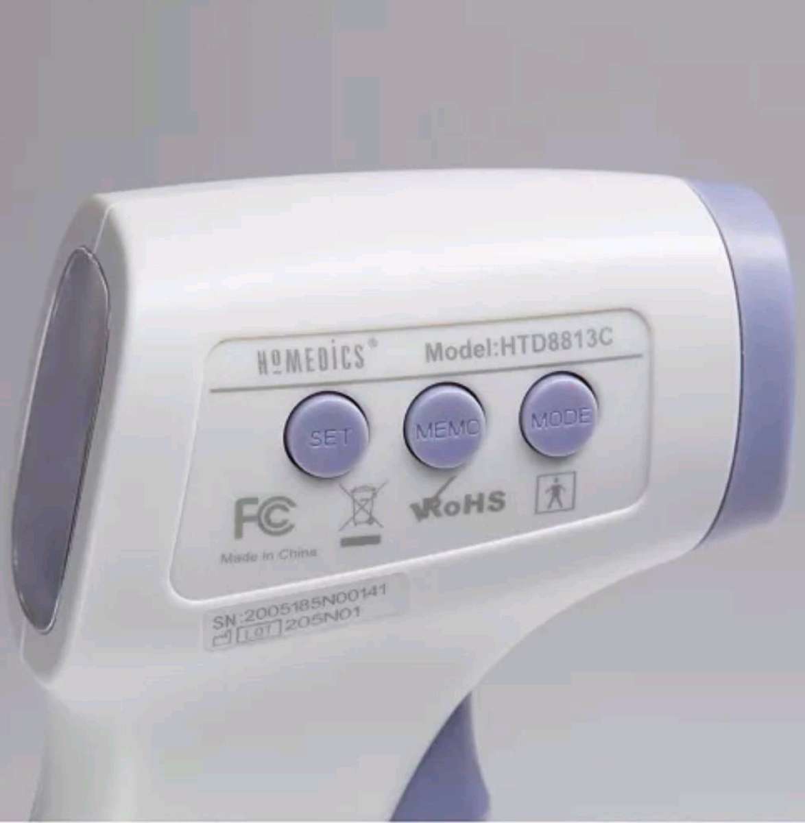 NonContact Measurement This portable digital infrared thermo