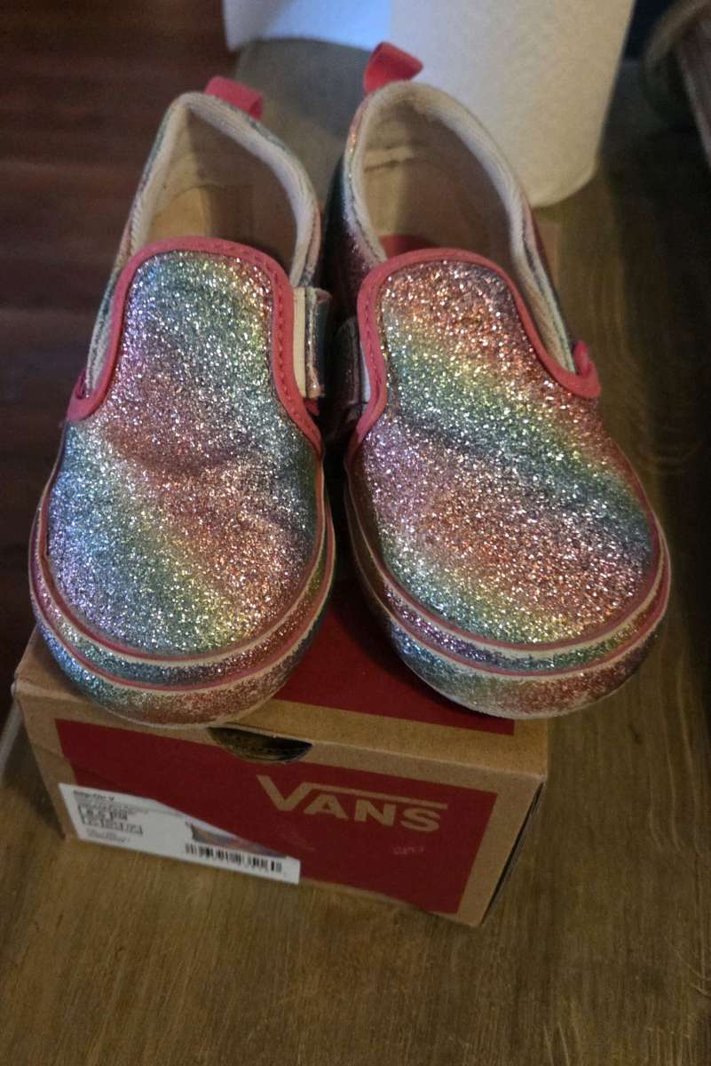 glittery toddler Vans