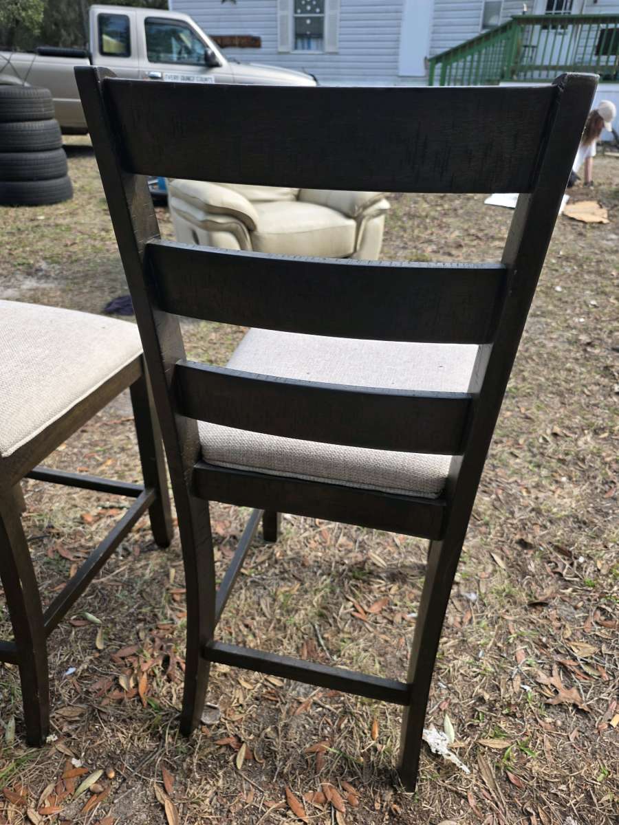 2 nice chairs solid wood