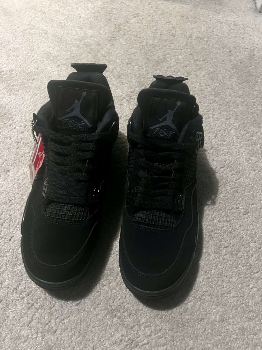 Jordan 4 Black Cats