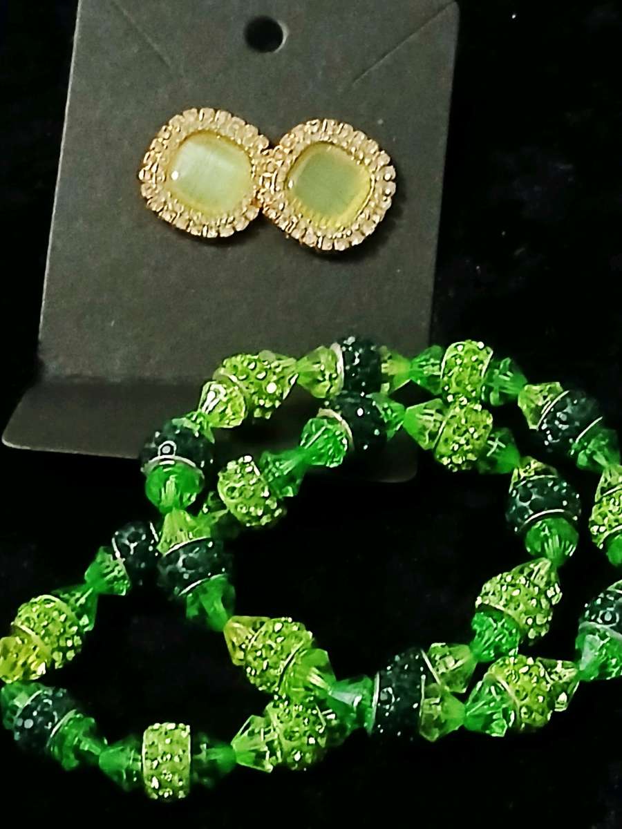 createdjewelsmadebysista