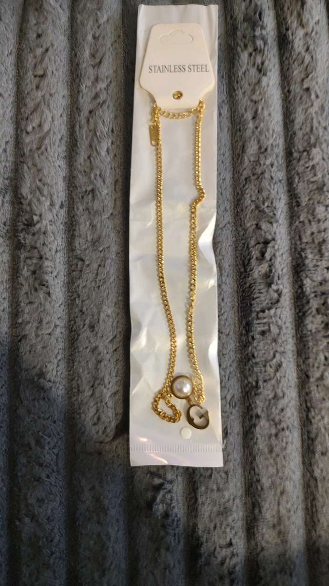 necklaces   10 dollars each