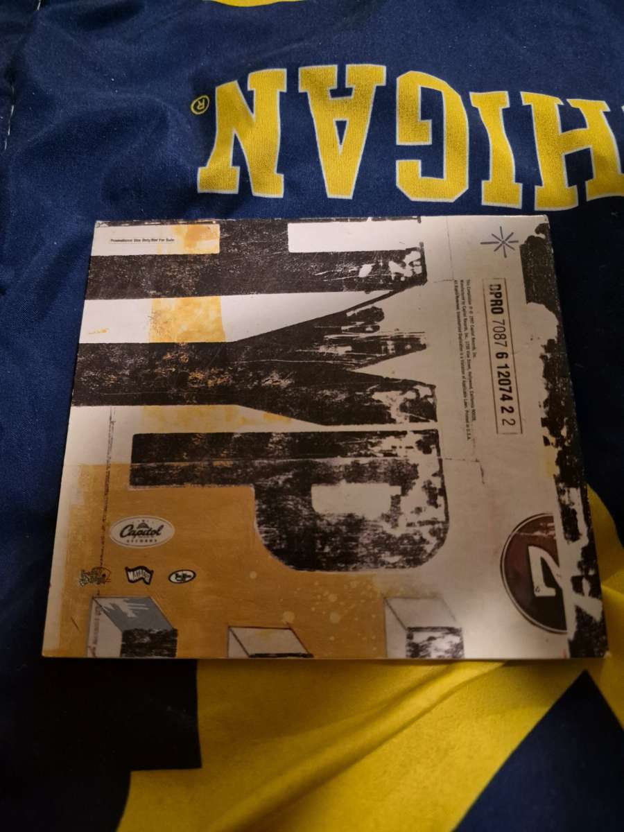 LIKE NEW HYPE For Daily Use CD