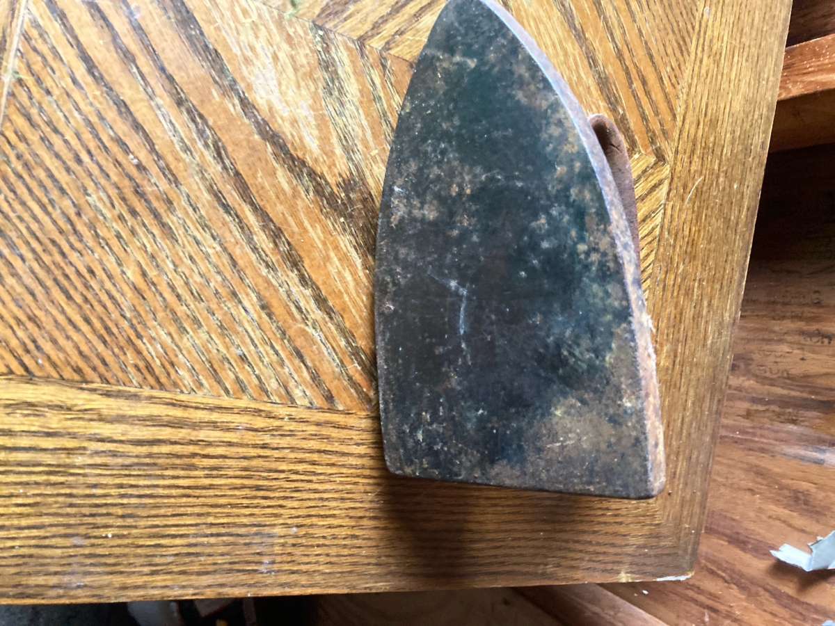 Antique Cast Iron Sad Iron
