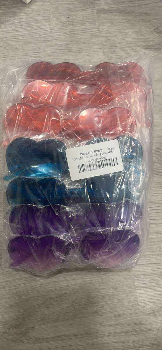 Valentines Gifts for Kids Classroom  24 Pack Heart Sunglasse