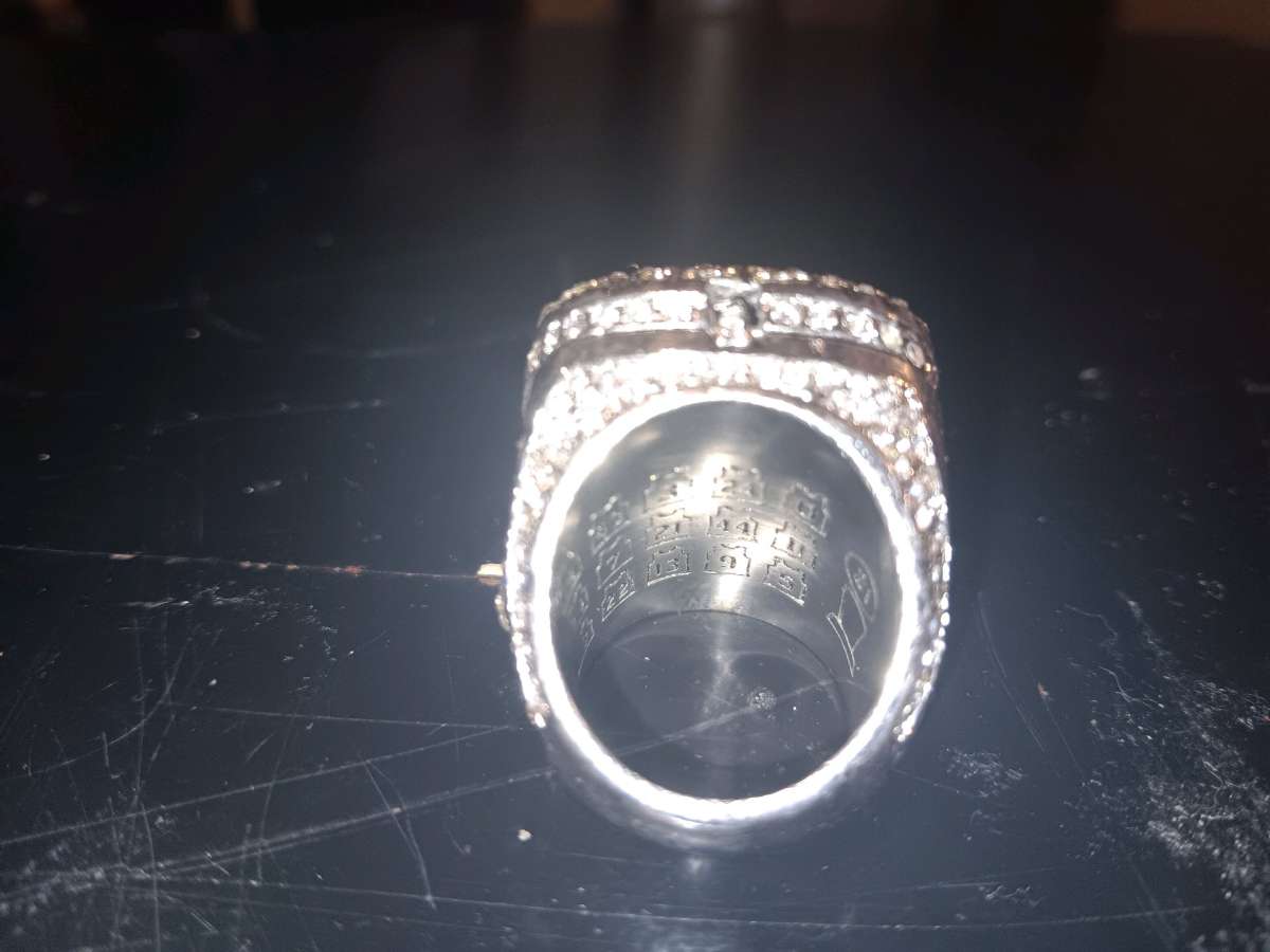 2021 Milwaukee Bucks NBA Championship ring replica