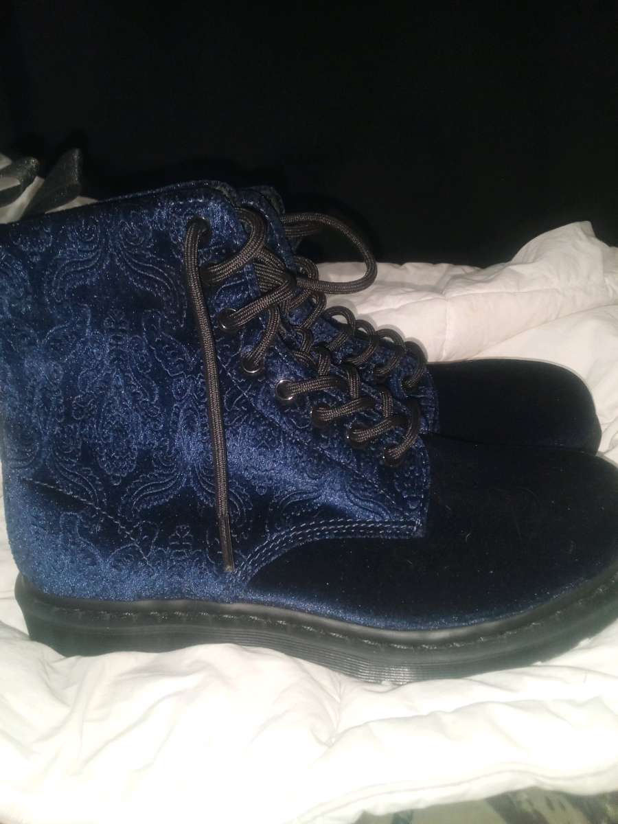 Dr martens blue velvet boots