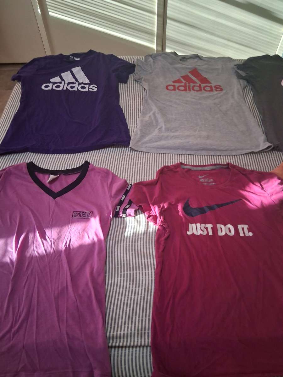 wemons Nike clothes bundle sz sm