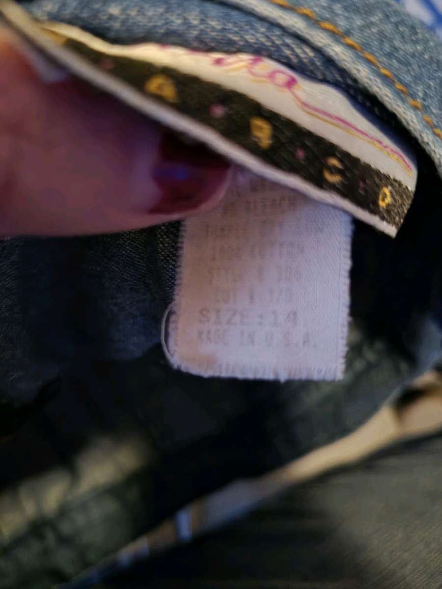 LIKE NEW Diana Marco Jean skort size 14