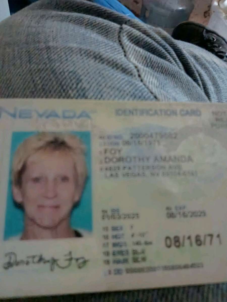 I clean I comfort and I cook