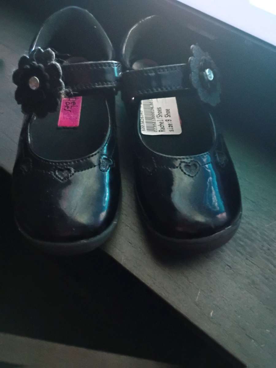 girls size 9 dress shoes