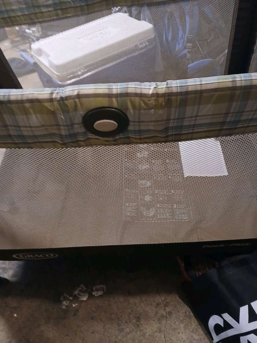 pack and play  graco