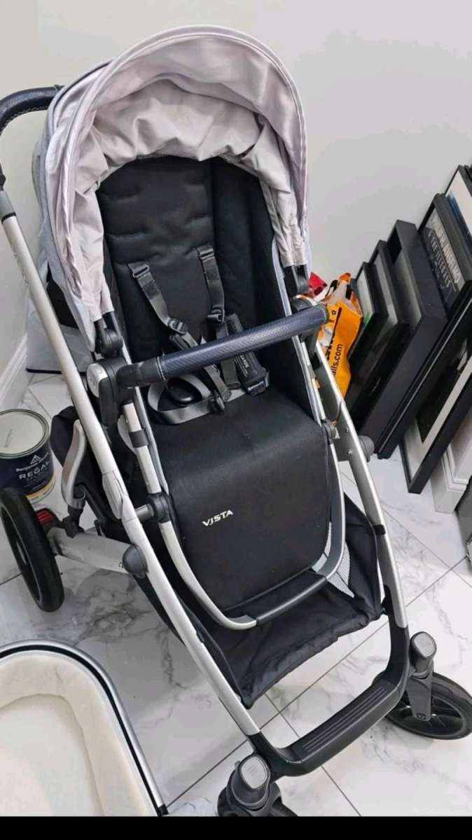 UPPAbaby VISTA Stroller with Bassinet