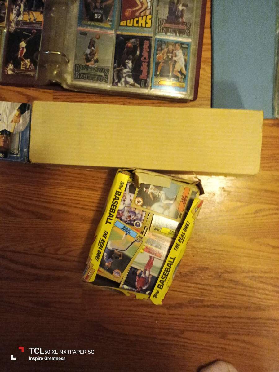 excellent condition playing cards