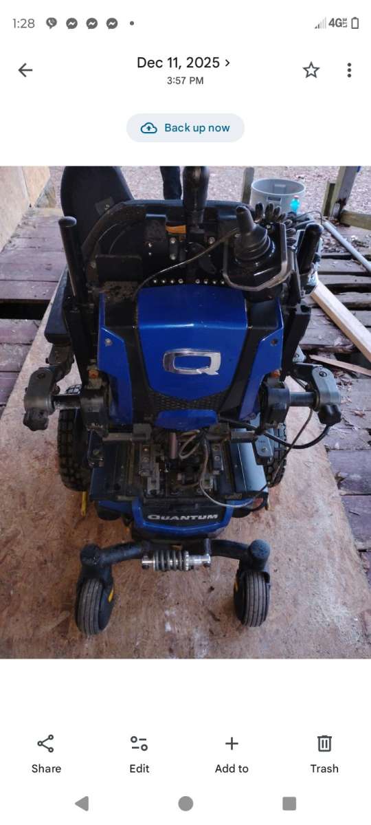 Quantum Power Wheelchair