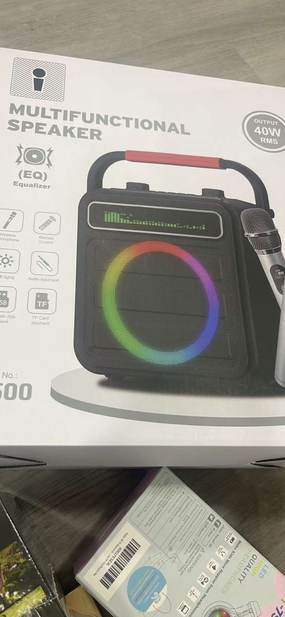 Karaoke Machine 2 Wireless Microphones