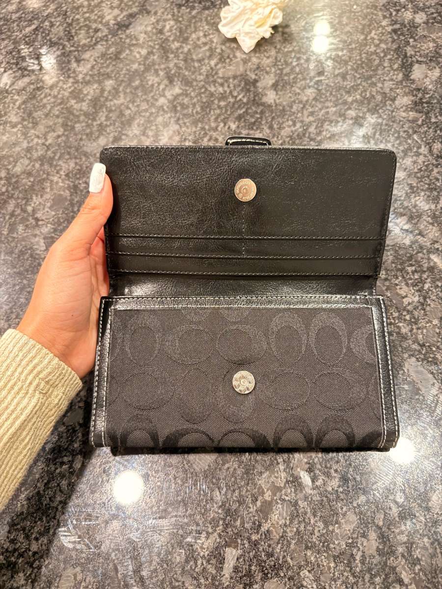Monedero Coach