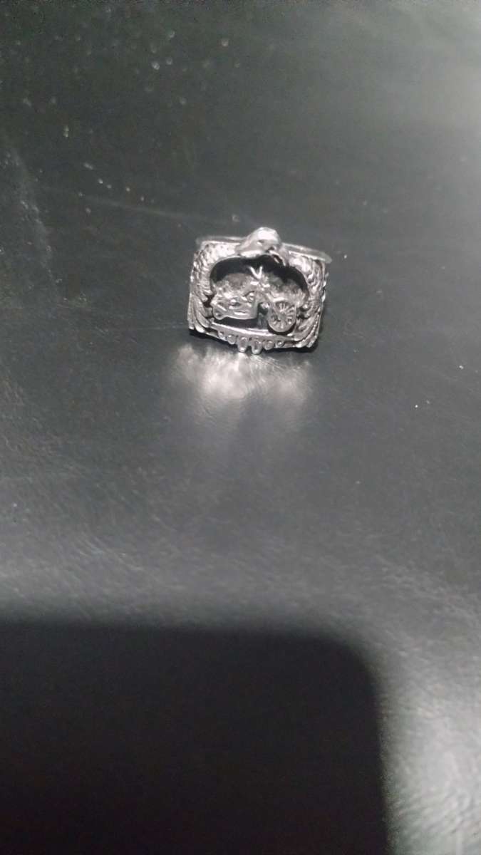 ride hard live free ring