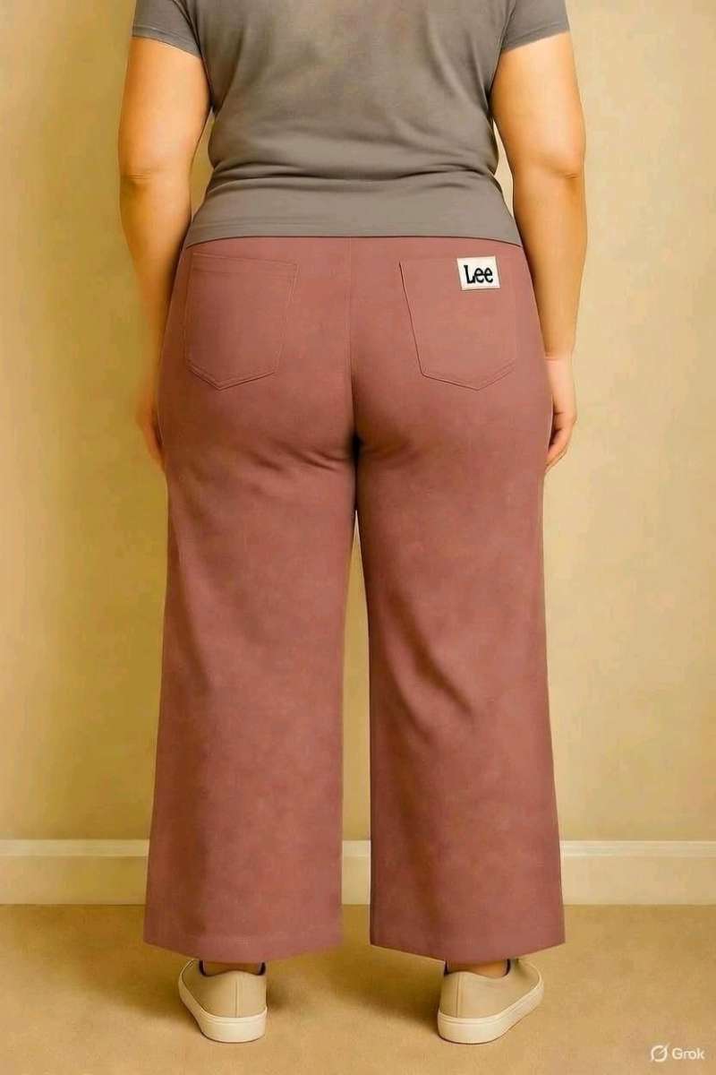 NWT Women Lee Wide Leg