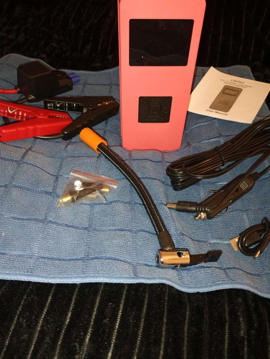 New 8000AMP Jump Starter and Tire Inflator Combo