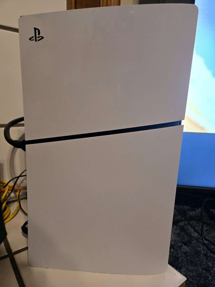 playstation 5 digital with extra remote