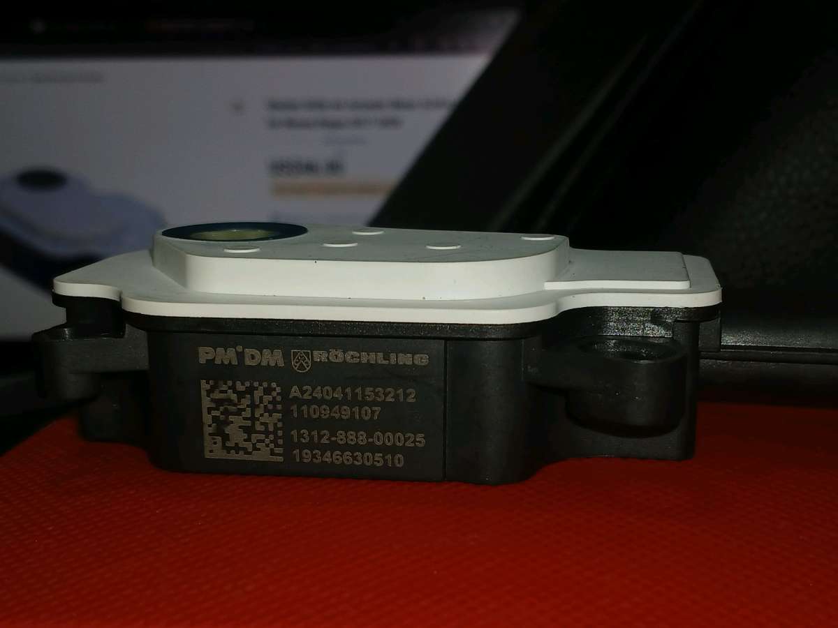 Shutter Grille Air Actuator Motor Nissan Rogue 2017 to 2020