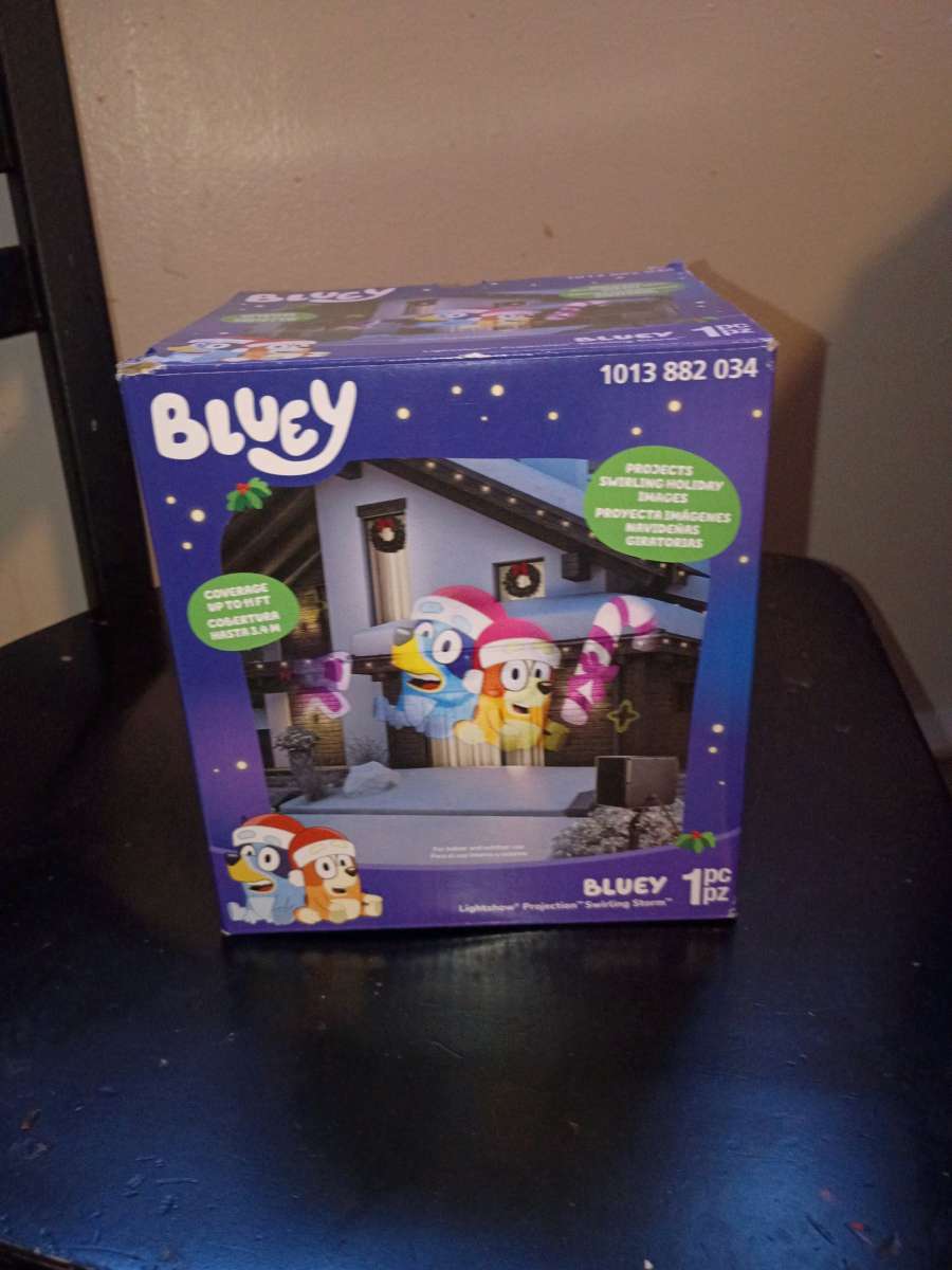 bluey lights projector