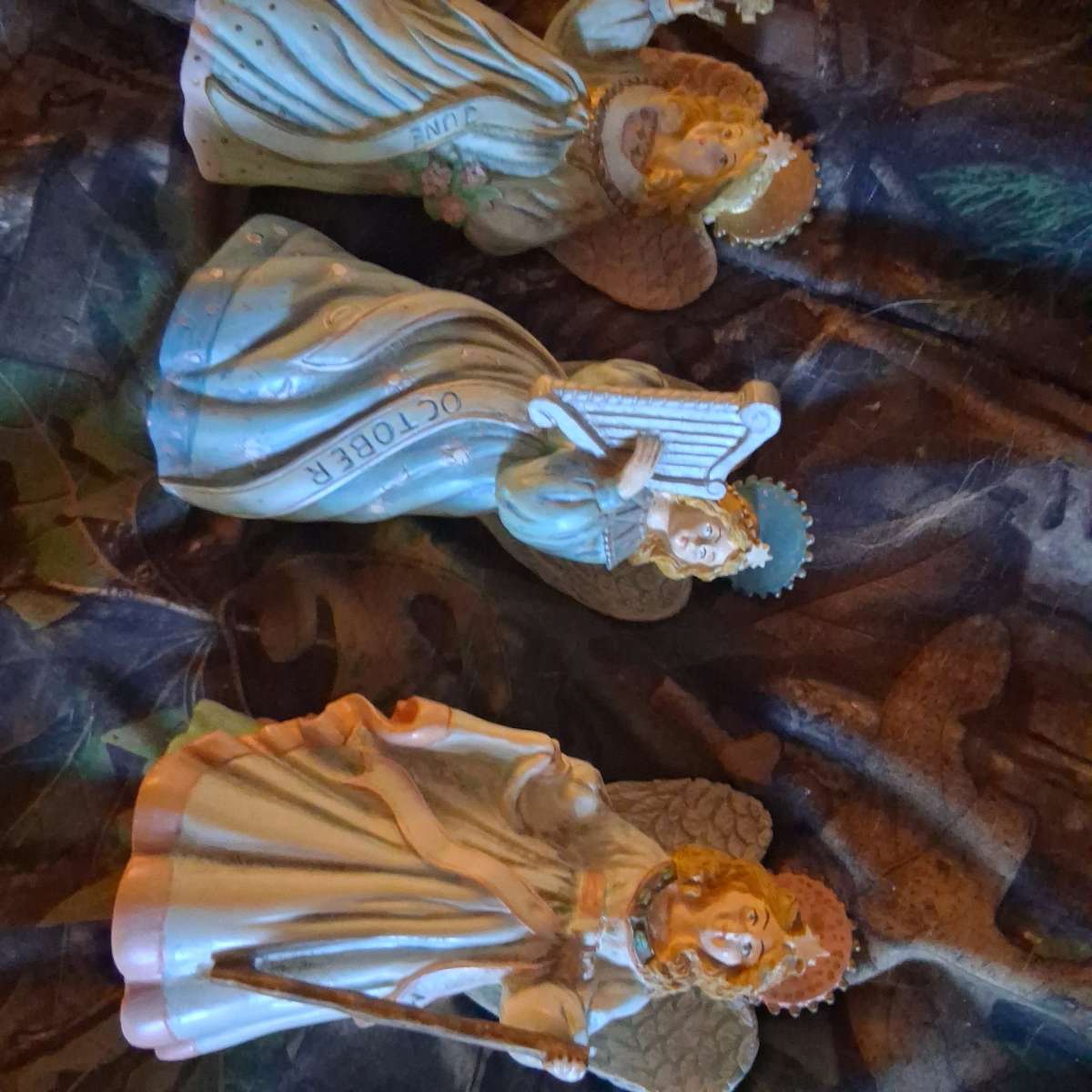 Colltion of some Angels about 5 a pieece beutiful like new