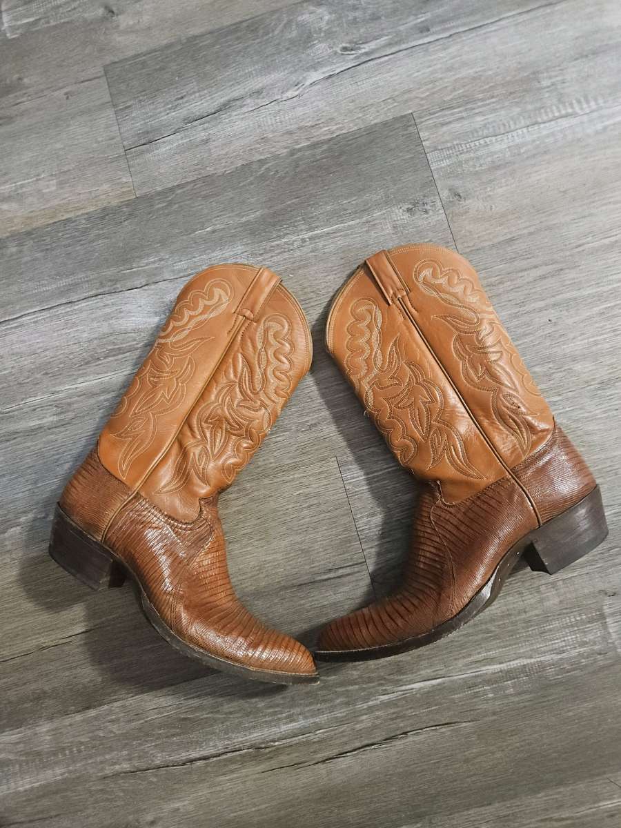 Vtg Justin Cowboy Boots