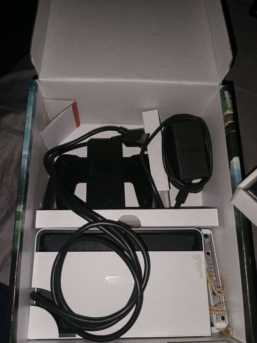 Nintendo switch oled Zelda edition